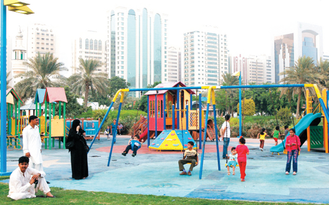 "البلدية تدعو للحفاظ على مرافق الحدائق \t (أرشيفية)"
