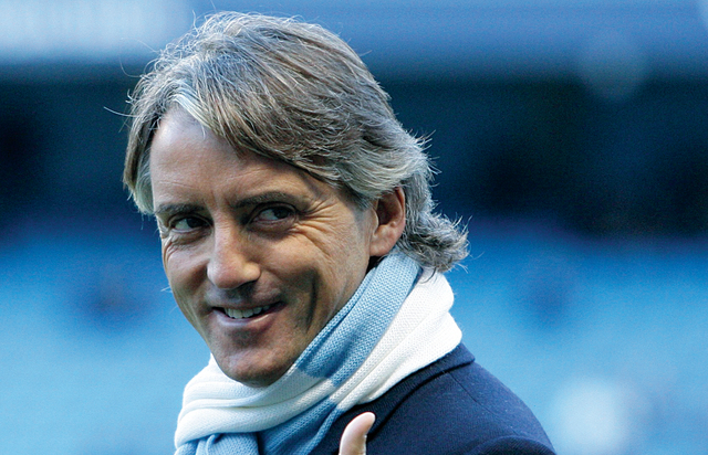 "مانشينى مدرب مان سيتى\tارشيفيه"