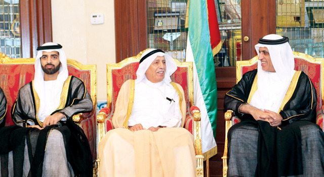 "سعود بن صقر ومحمد بن سعود وجمعة الماجد\tوام"
