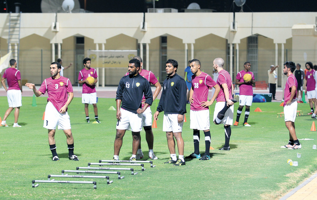 "من تدريبات الفهود استعداداً للموسم الجديد\tتصوير: عماد علاء الدين"