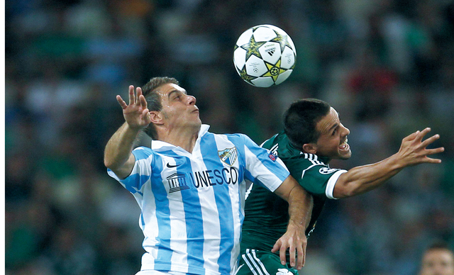 "من مباراة ملقة وبناثنايكوس اليوناني\t إيه بي إيه"