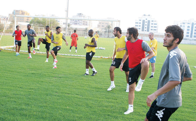 "من تدريبات فرسان الغربية استعداداً للرباعية \tمن المصدر"