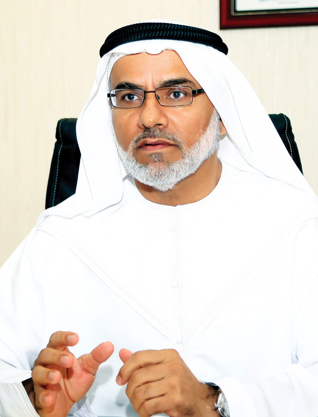 "أحمد عبد الرزاق: إنجاز 90 % من جسر الشيخ عمار بن حميد والافتتاح مطلع أكتوبر"
