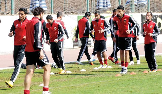 "فريق الأهلي يستعد للسوبر\tمن المصدر"