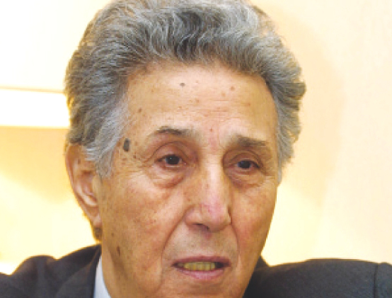 "تل أبيب تعرض على باريس معلومات عن تحركات بن بيلا"