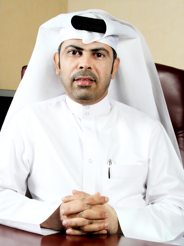 "صلاح الفلاسي: الحبس والغرامة لقيادة السيارة خلال وقف الرخصة"