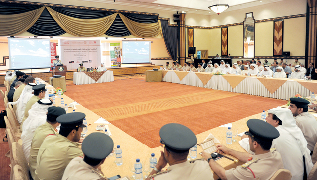"محاضرات مثمرة في ملتقى أمن الملاعب\tالبيان"