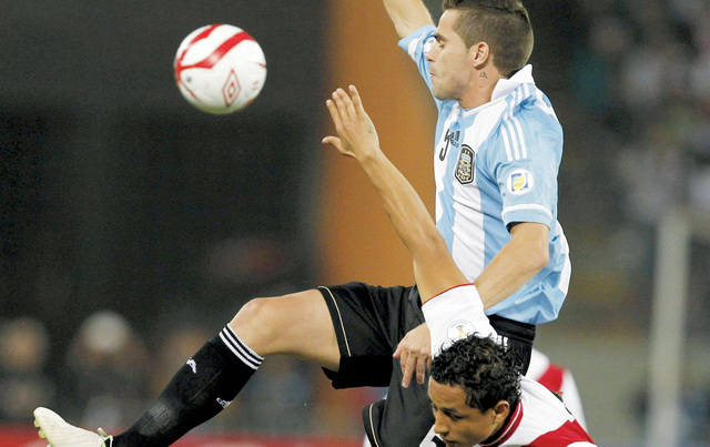 "غاغو حاول وأخفق مع الارجنتين \tرويترز"