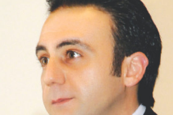 "يوسف مالك : معرفة المستثمرين العرب بأساليب التداول على العملات محدودة"