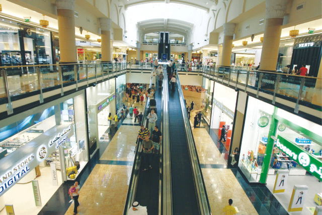 "بعض مراكز التسوق في دبي فقدت بريقها ويجب أن تبتكر لتستمر"