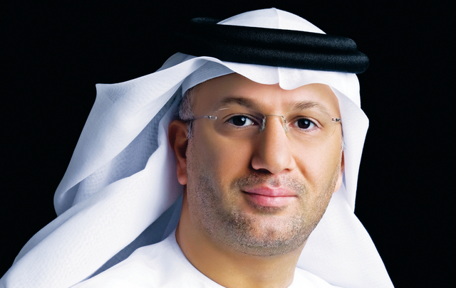 "محمد ناصر الغانم"