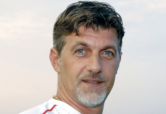 "الكرواتي دراجان تاليتش مدرب الاتحاد"