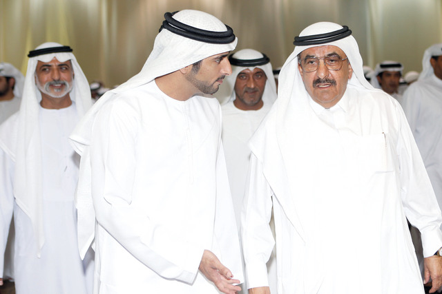 "حمدان بن محمد وحمدان بن راشد ونهيان بن مبارك واحمد بن سعيد خلال الحفل"