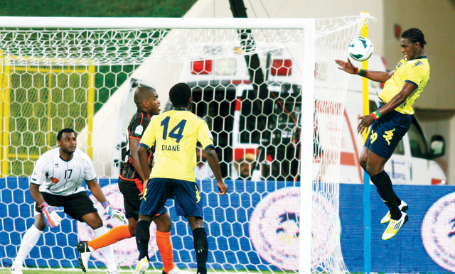 "الفريقان أضاعا فرص الفوز وقنعا بالتعادل\t \t تصوير ــ مجدي أسكندر"