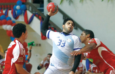 "من لقاء الأهلي والعين في البطولة من المصدر"