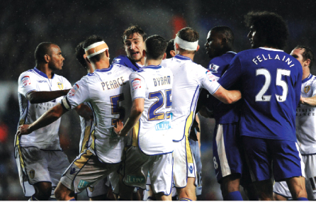 "من لقاء ليدز يونايتد و ايفرتون على كأس الرابطه ا ف ب"