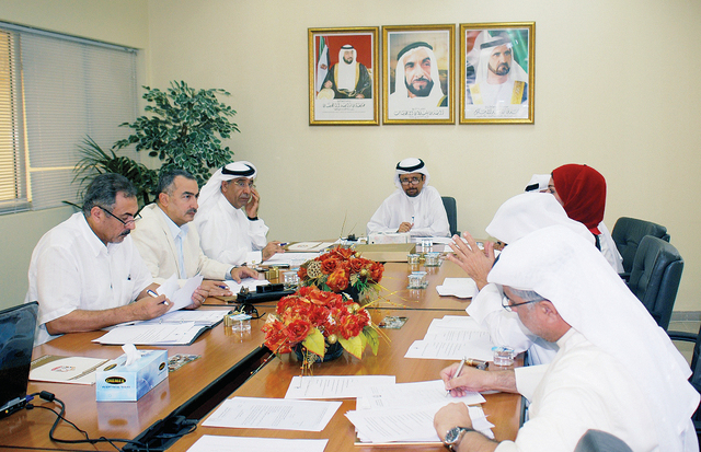 "من اجتماع سابق للجنة الإعلام الرياضي \tالبيان"