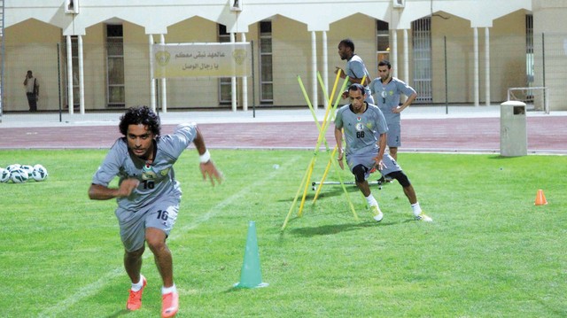 "لاعبو الوصل قدموا مردوداً طيباً في مرانهم استعداداً للفرسان\tتصوير ــ حارس تي"