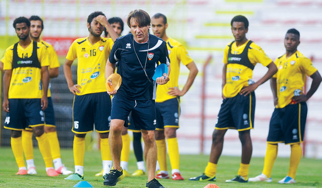 "لاعبو المنتخب الوطني الأول يتجمعون مجدداً مساء اليوم \t\t\tالبيان"