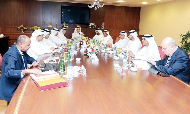 "يوسف السركال خلال ترؤسه اجتماع اتحاد الكرة\t\tمن المصدر"