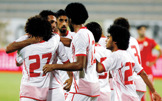 "منتخبنا يتألق امام البحرين\tتصوير مصطفى الاميري"