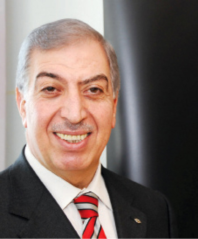 "ميشال عياط"