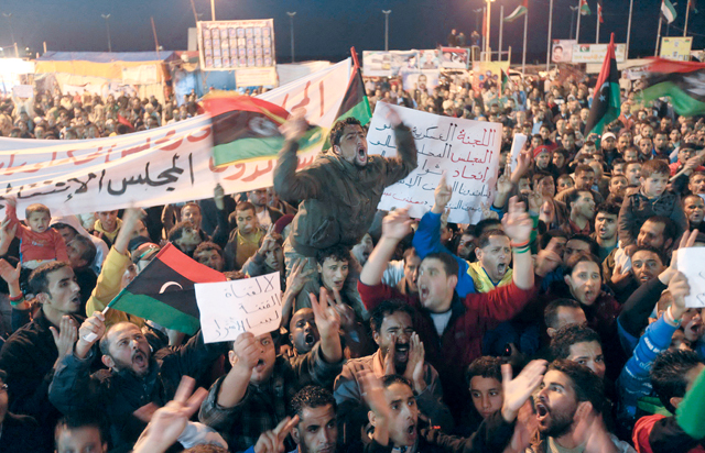 "ترحيب بالمجلس الانتقالي ورئيسه مع العودة إلى الأراضي الليبية في نهاية أكتوبر 2011"
