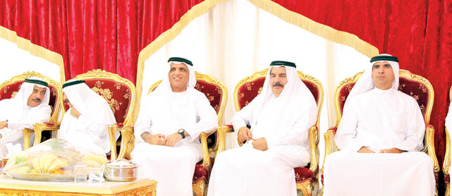 "سعود بن صقر لدى تقديمه العزاء لأسرة الفقيد وام"
