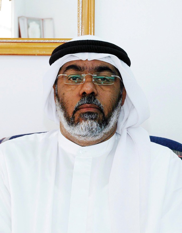 "قمبر محمود: لامبالاة الأهل سبب استهتار الطلبة"