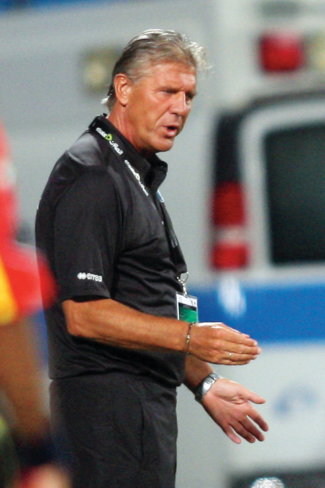 "تشوفانيتش منفعلاً"