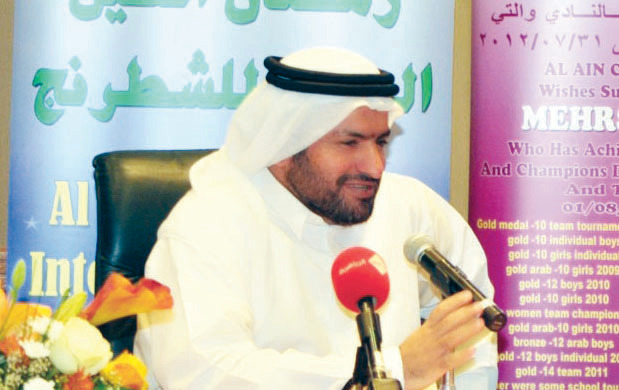 "هشام الطاهر"