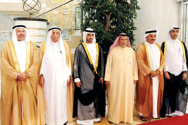 "مصبح راشد الفتان وجمعة الماجد والعريس ووالده ومدعوون"