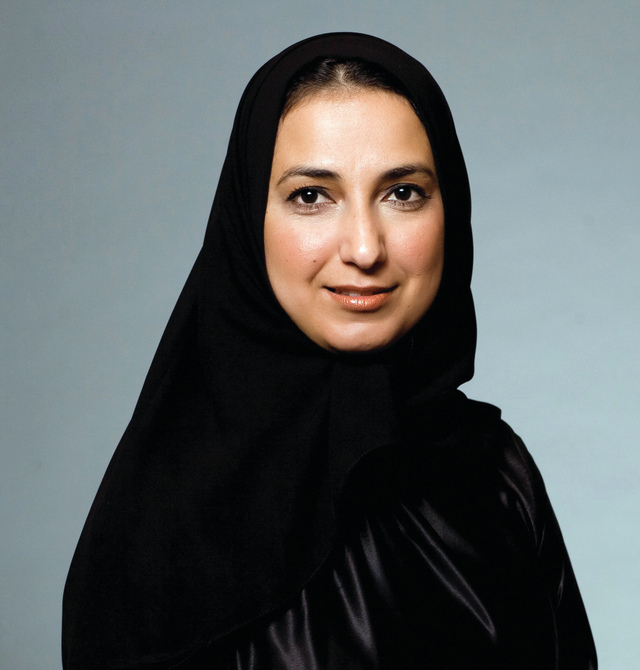 "د.نوال الحوسني"