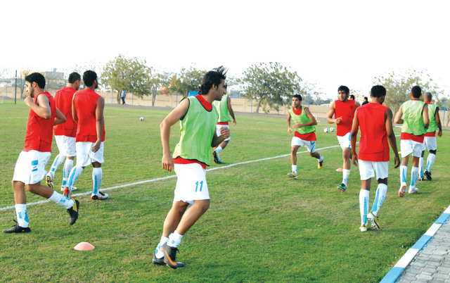 "لاعبو دبا يطمحون في مواصلة التألق أمام الوصل     تصوير محمد منور"