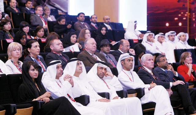 "مؤتمر إدارة الطيران يناقش تحديات الصناعة \tتصوير - زافير"