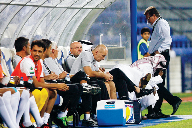 "برانكو وعبدالله صالح في حالة صدمة من رباعية النصر"