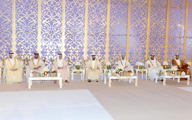 "محمد بن راشد وحمد الشرقي وسعود بن صقر وعمار بن حميد ومحمد الشرقي وراشد بن سعود المعلا وحمدان بن زايد"