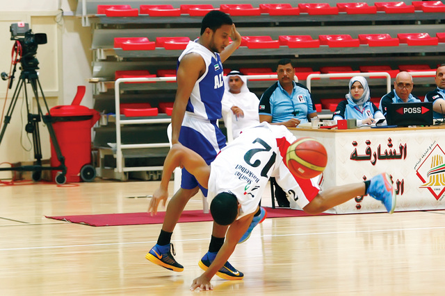 "المنافسة على أشدها من أجل بلوغ النهائي الحلم تصوير - غلام كاركر"