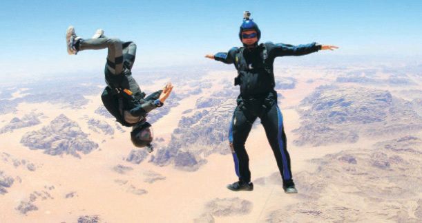 "جانب من بطولة سكاي دايف في الأردن\t (من المصدر)"