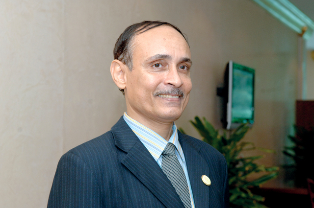"مجدي إسماعيل"