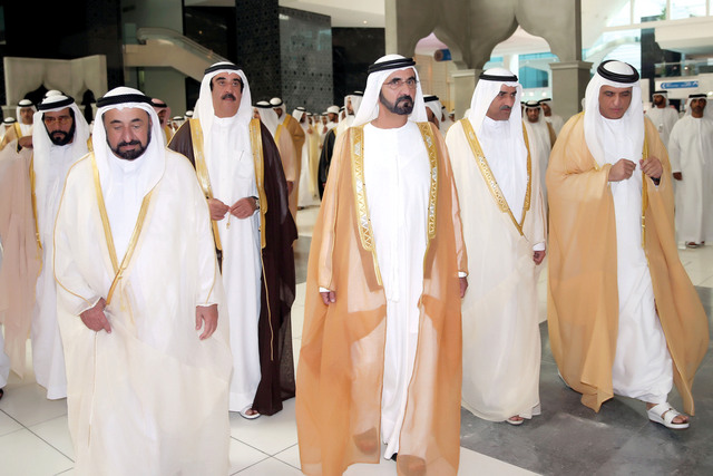 "نائب رئيس الدولة وحكام الشارقة والفجيرة وأم القيوين ورأس الخيمة وممثل حاكم أبوظبي في المنطقة الشرقية"