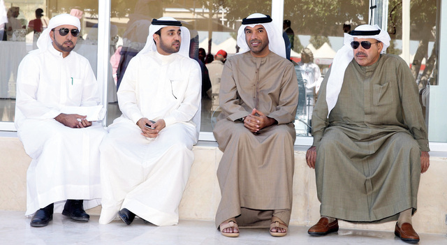 "من اليمين مصبح الفتان وسيف بن كليب وخليفة سليمان وسلطان السبوسي"