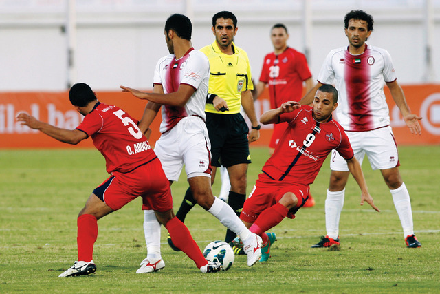 "الوحدة يتغلب على الشعب في كأس رئيس الدولة\tتصوير: ناصر بابو"