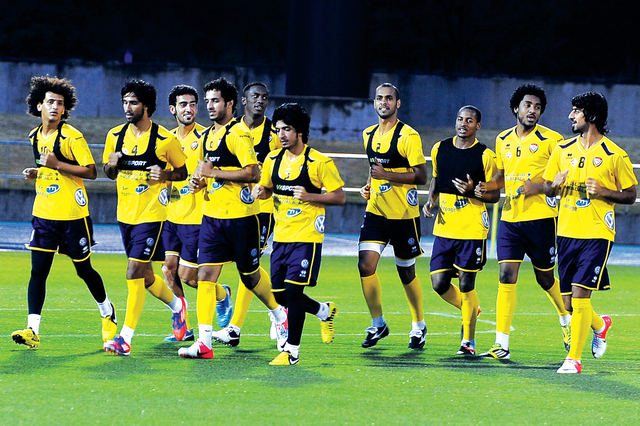 "لقطة من تدريبات المنتخب الوطني \tالبيان"