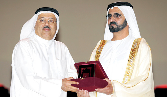 "..وسموه يكرم د. نجيب الخاجة"