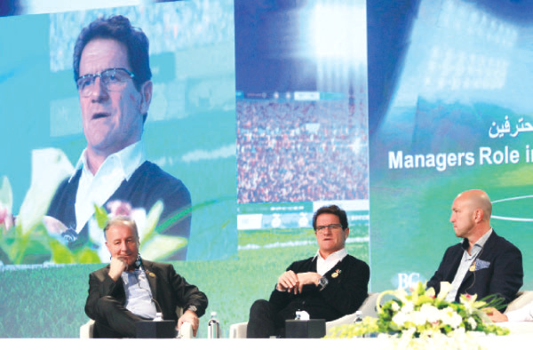 "زينغا وكابيللو وزاكيروني خلال المؤتمر \t تصوير: سالم خميس"