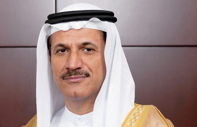 "سلطان المنصوري: 3 % تقديرات نمو الناتج المحلي في 2012"