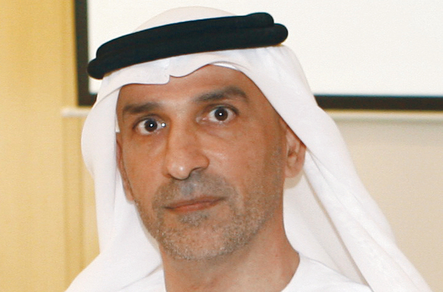 محمد بن راشد حريص على توفير برامج التنمية الاجتماعية والمعرفية