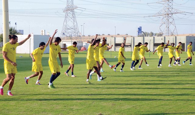 "دبي يستعد بقوة لملاقاة الشعب     \t   البيان"