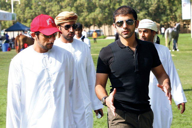"منصور بن محمد فى حديث حول السباق"